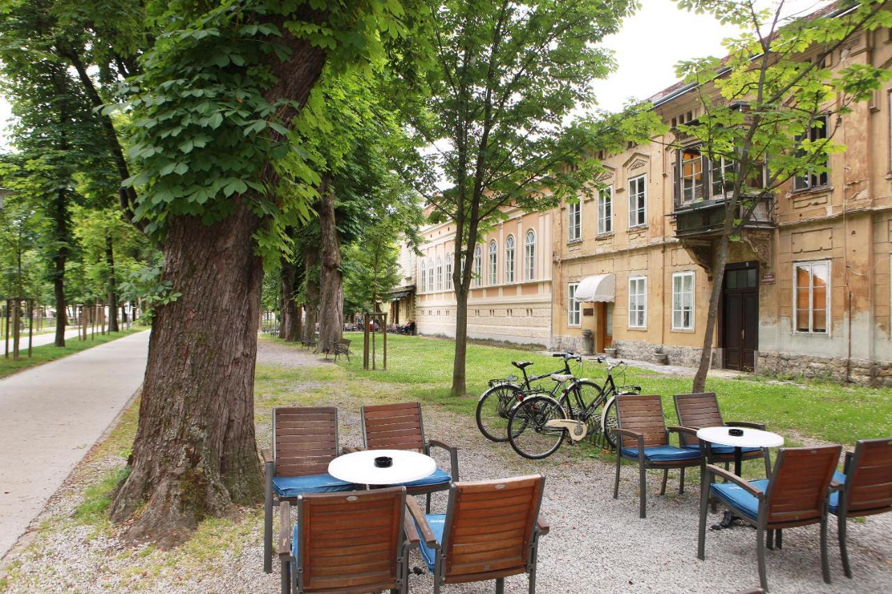 Apartman Dux Karlovac Bagian luar foto